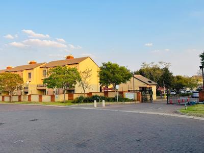 Apartment / Flat For Sale in Noordwyk, Midrand